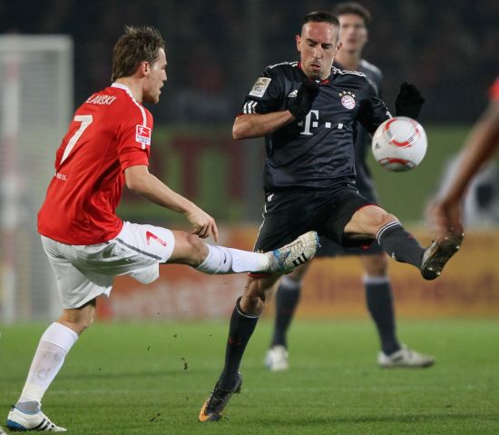 出防守范围 出防守范围